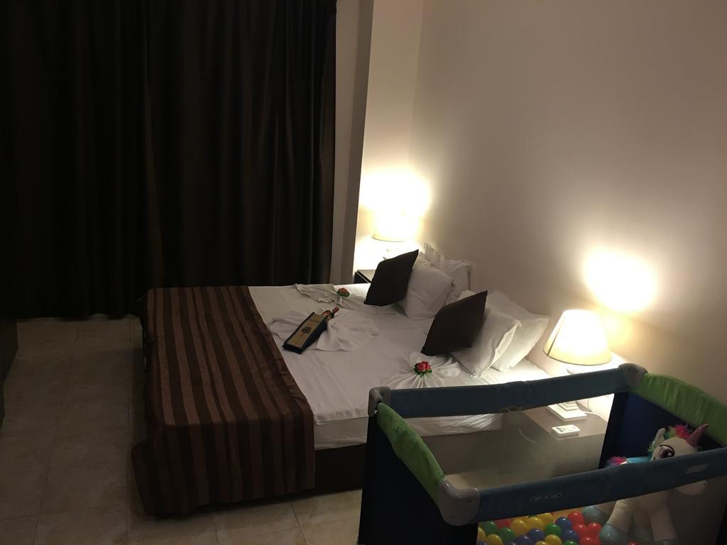 Beach Aparthotel Salt Lake Pomorie Exterior foto